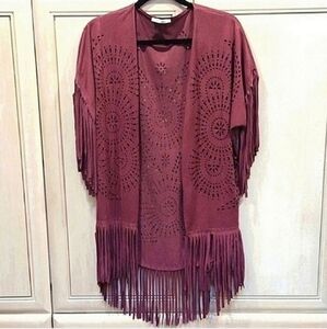 💕Faux Suede Burgundy/Dark Pink Laser Cut Fringe Vest